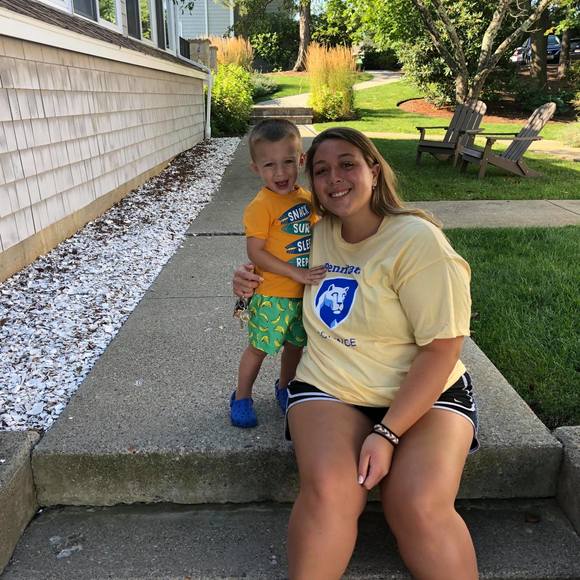 Meet your Posher, Jenna - Picture 1 of 1